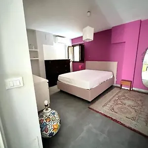 https://tra-i-tesori-di.palermohotels.org